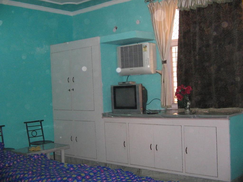 Balaji Guest House - Home Stay 그레이터 노이다 객실 사진