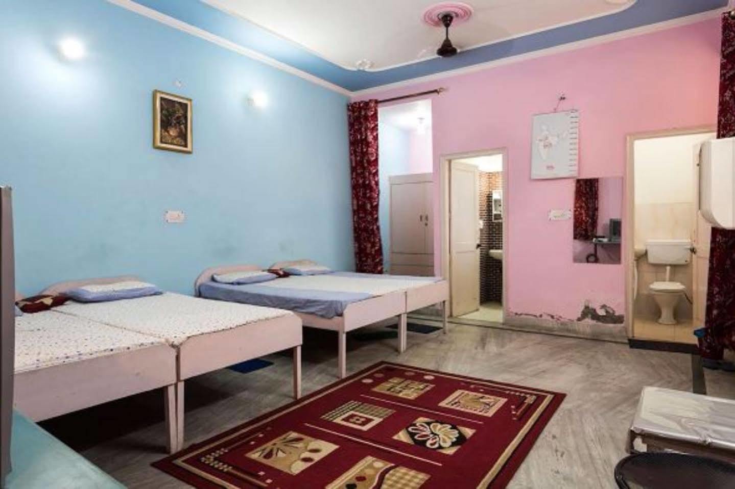 Balaji Guest House - Home Stay 그레이터 노이다 외부 사진