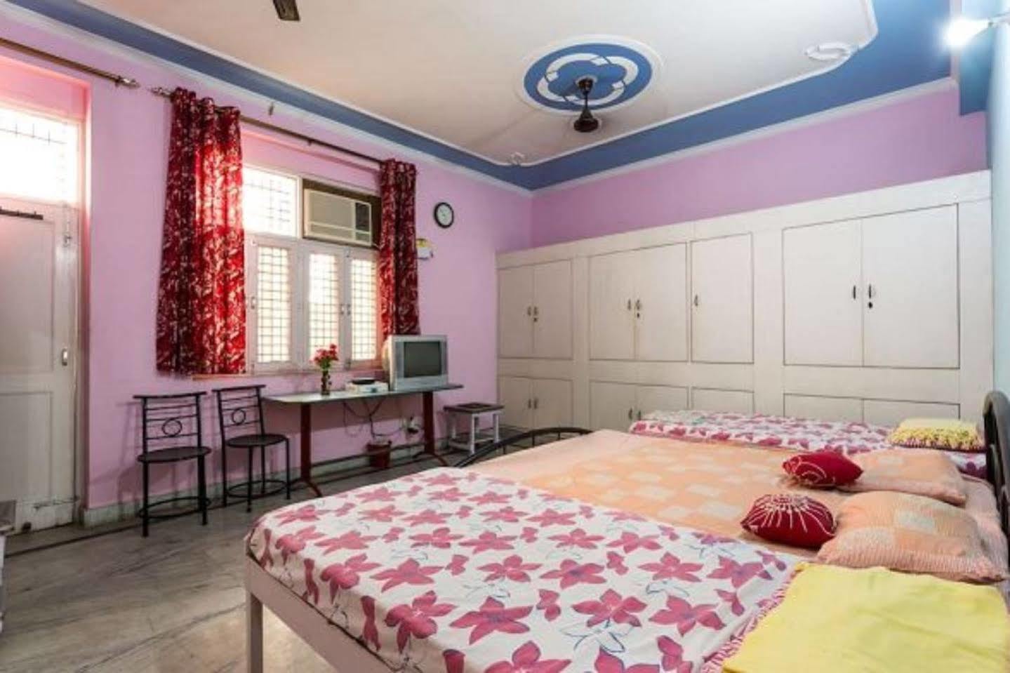 Balaji Guest House - Home Stay 그레이터 노이다 외부 사진